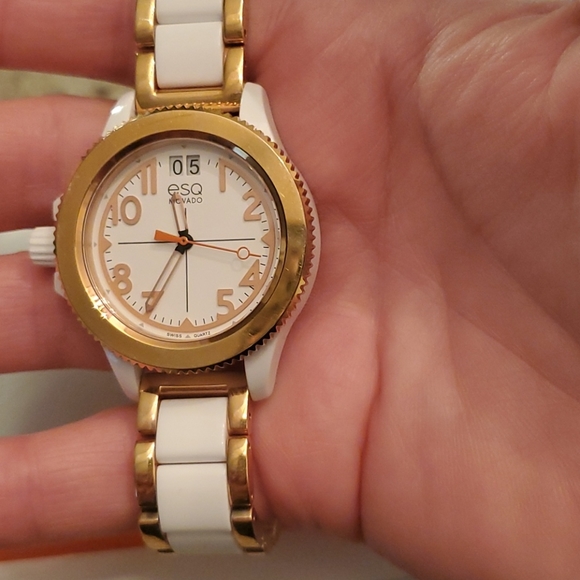 esq by MOVADO - Picture 8 of 9